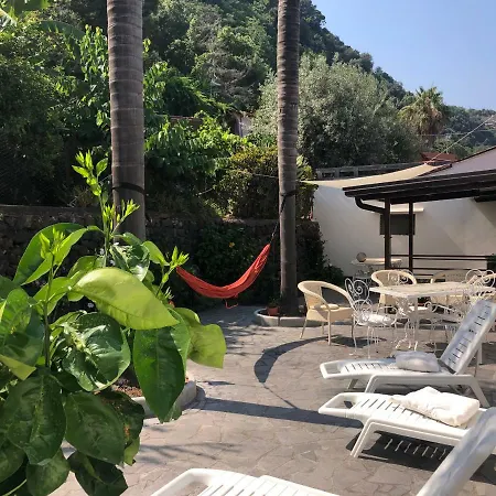 Santa Maria La Scala La Timpa E Il Mare Comfort Bed & Breakfast Acireale